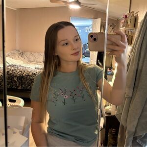 Meet your Posher, Angelina